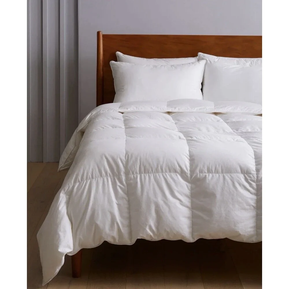 NWT QUINCE PREMIUM DUCK DOWN COMFORTER KING / CAL KING INSERT ALL SEASON $224